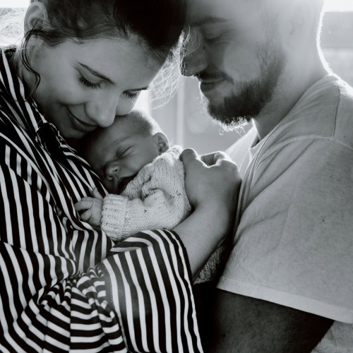 Neugeborenenfotograf Saalfeld 